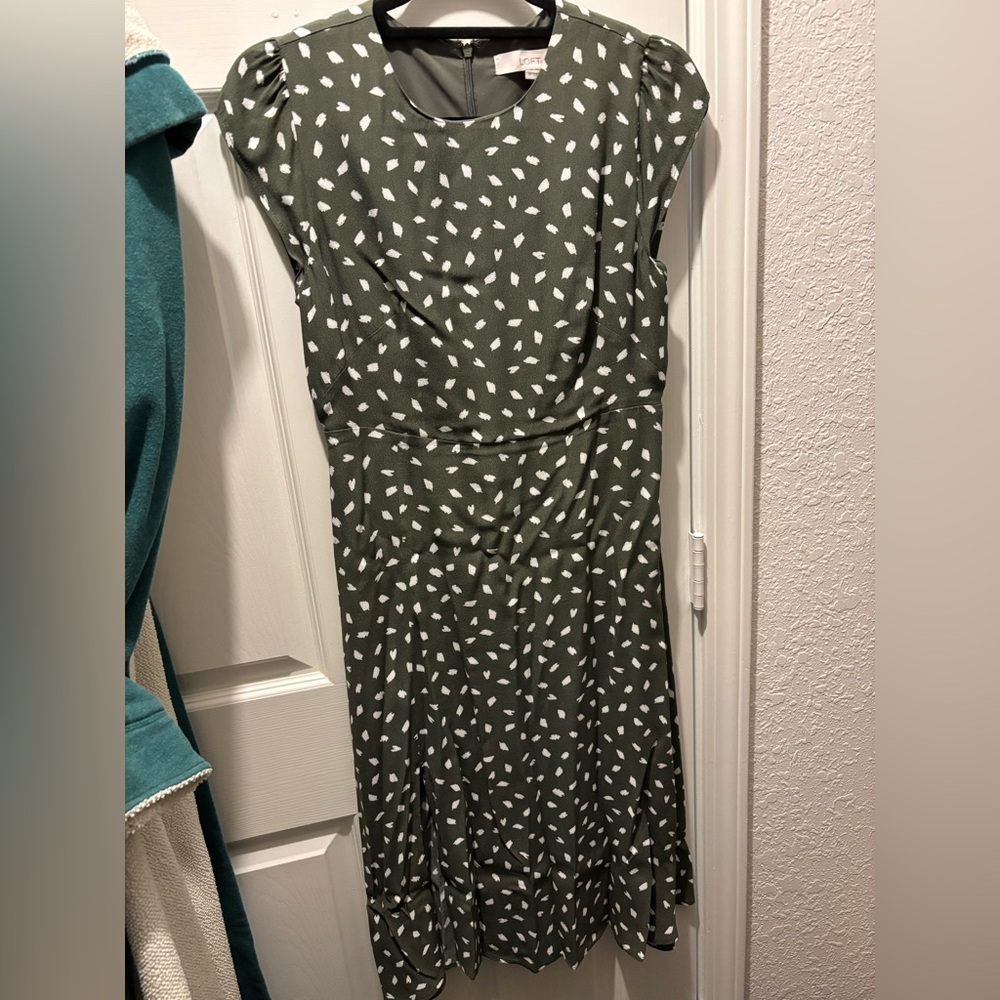 Loft Petite Olive Green Midi Dress